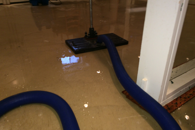 emergency water damage restoration